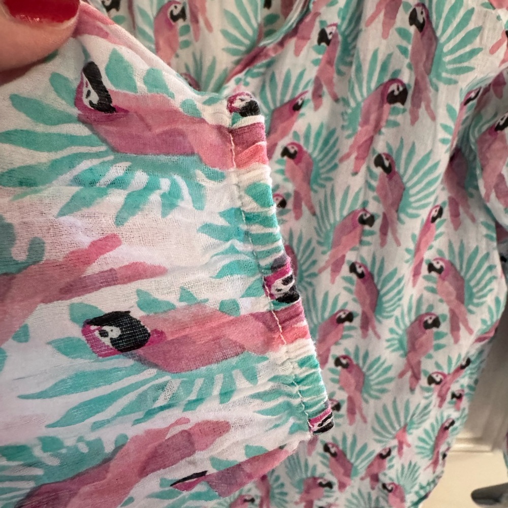 Roller Rabbit Tropical Parrot Print Blouse - Picture 5 of 5